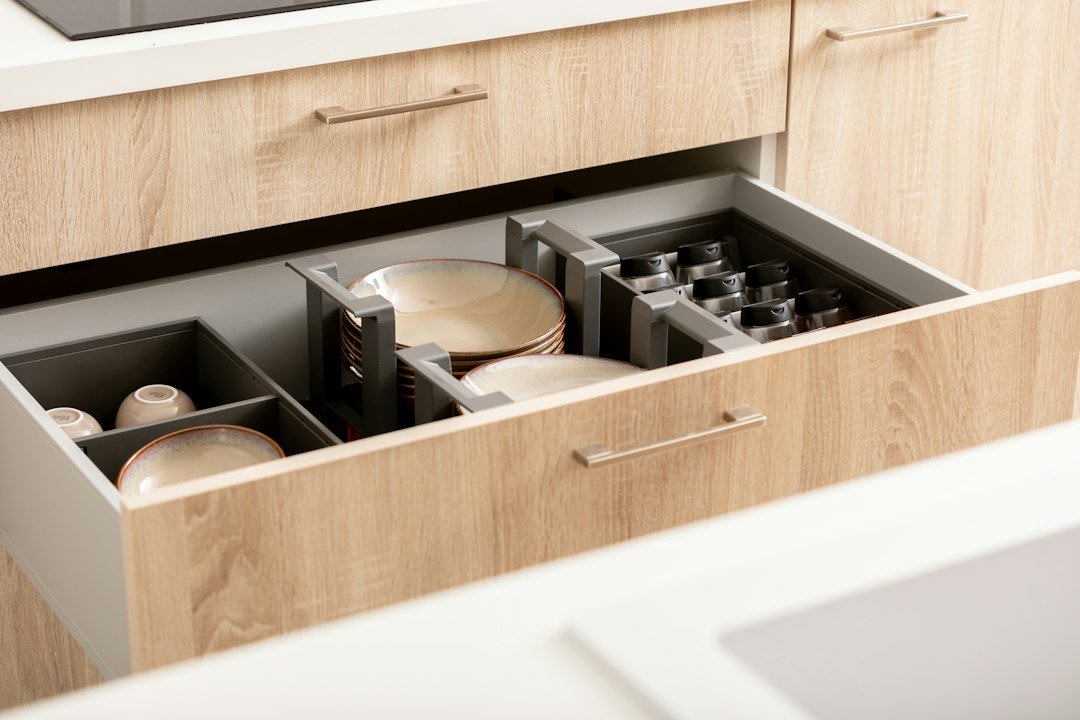How to Organize Kitchen Drawers for a Clutter-Free Cooking Space