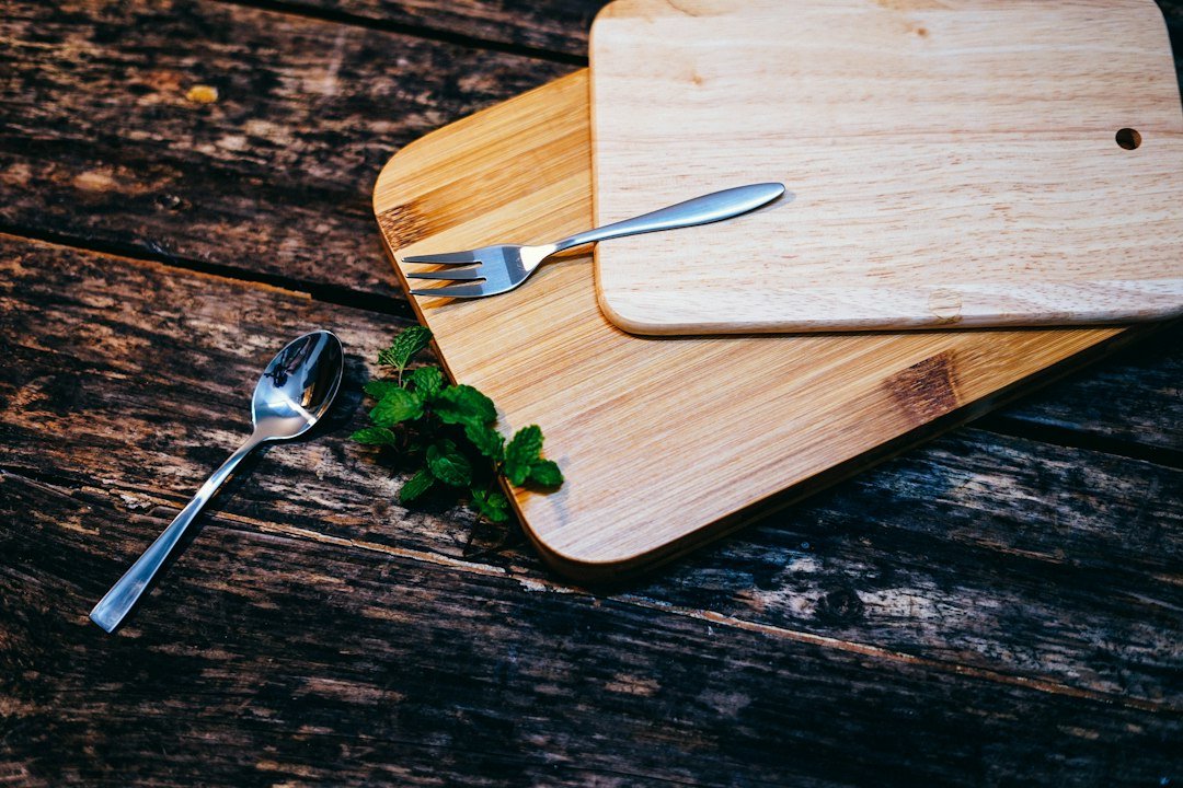 How to Choose the Right Cutting Board for Your Kitchen